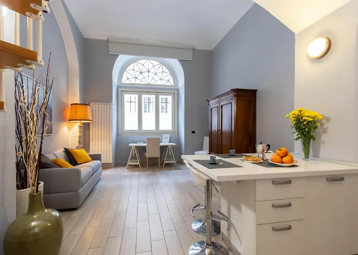 Quadrilatero District! Piazza Consolata Modern Loft 토리노